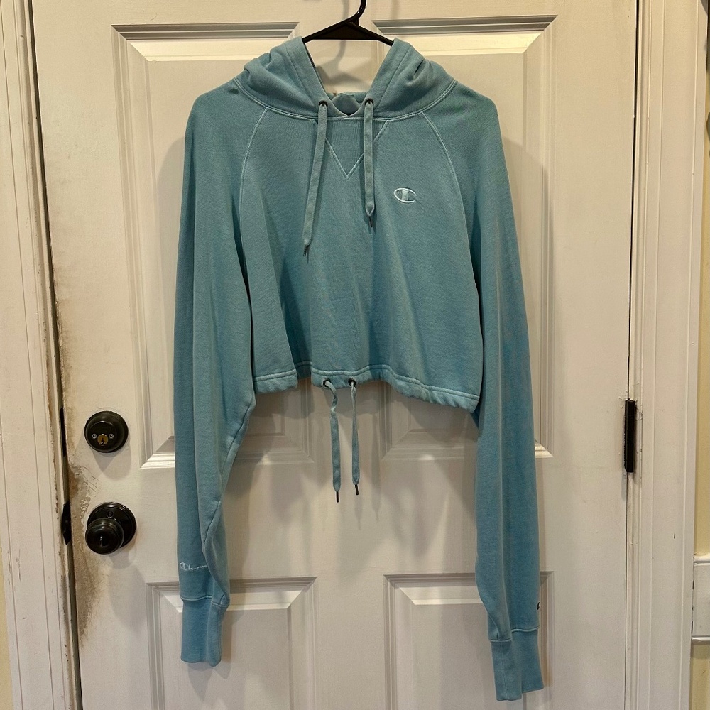 Champion Women's Cropped Pullover Hoodie - Size S